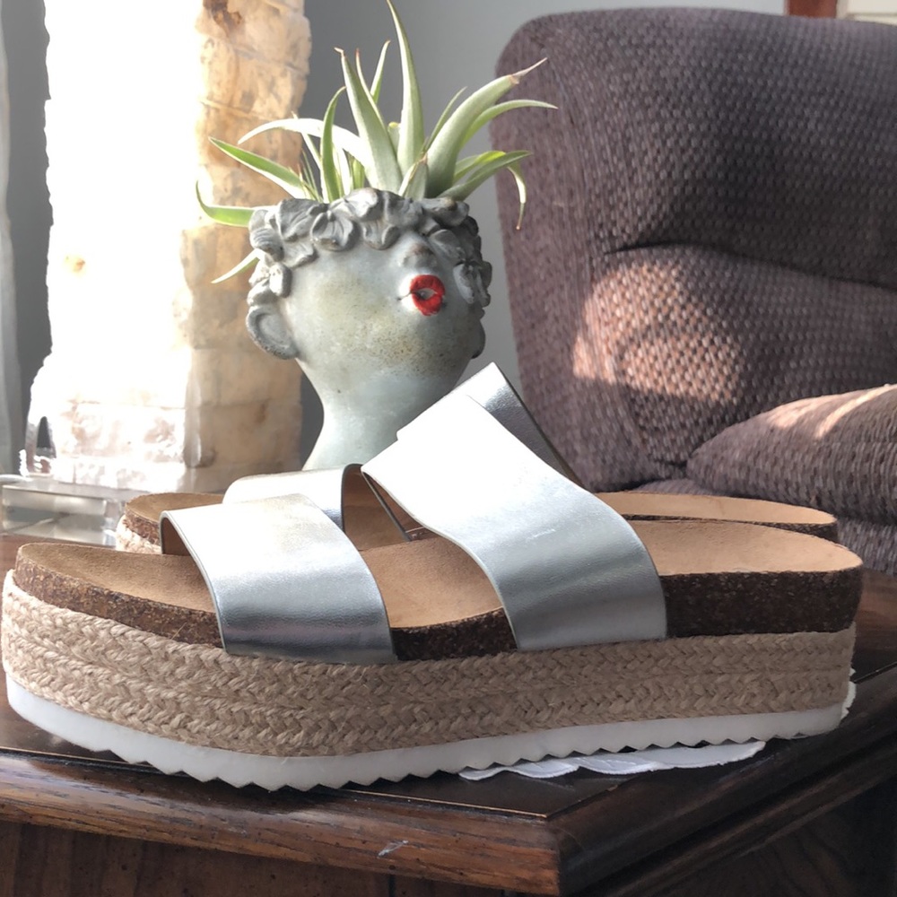 Brash Silver espadrilles - Picture 3 of 5